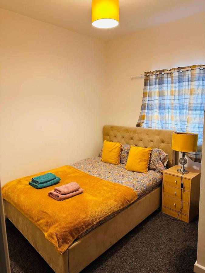 City Blessed Aptm 2 With Free Parking North Shields Exteriér fotografie